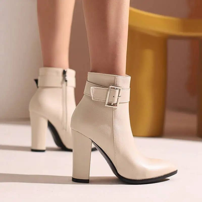 Avérique Signature-Heel Boots