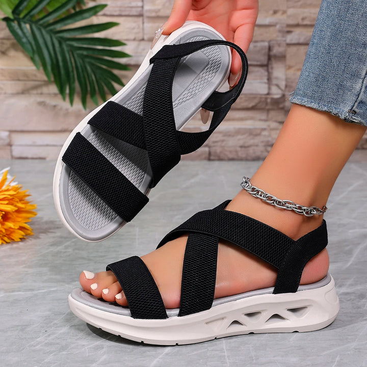 Voyageuse Cross-Strap Athletic Sandals