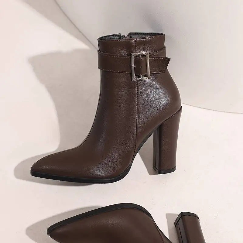 Avérique Signature-Heel Boots
