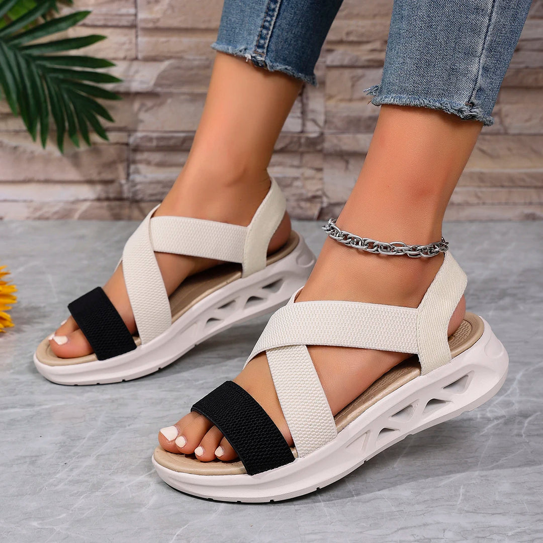 Voyageuse Cross-Strap Athletic Sandals