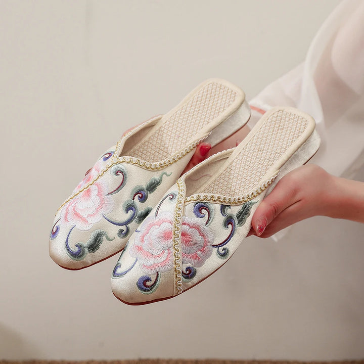 Valéntina's Dynasty Embroidered Mules